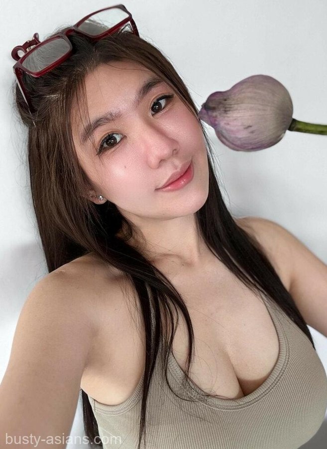 niparat 81