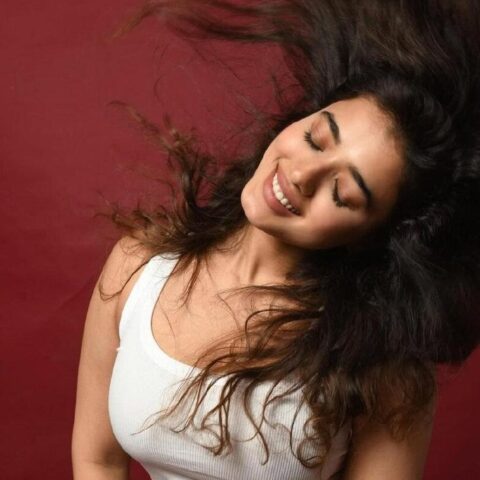 Ketika Sharma Nude – foto 89
