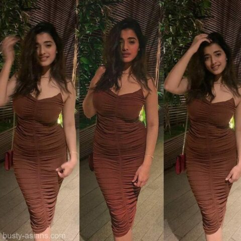 Ketika Sharma Nude – foto 23
