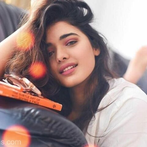 Ketika Sharma Nude – foto 37