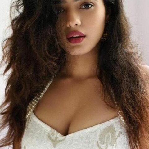 Ketika Sharma Nude – foto 6