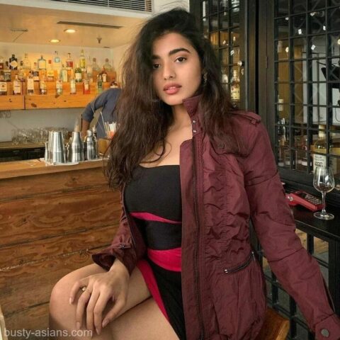 Ketika Sharma Nude – foto 76