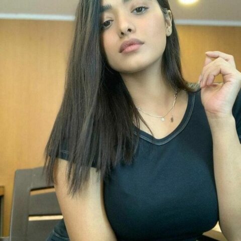 Ketika Sharma Nude – foto 77